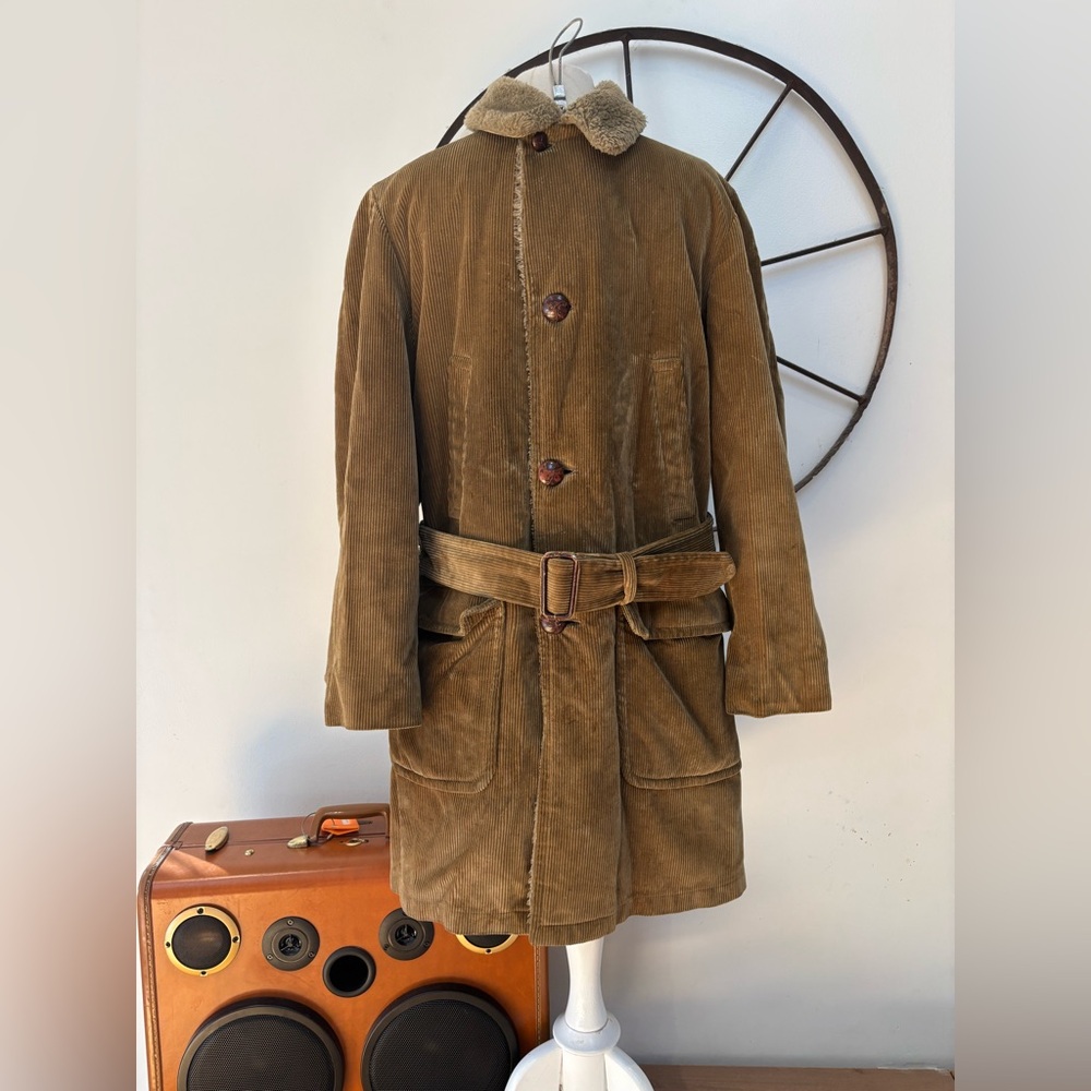 Vintage men’s 1970s Zero King cowboy corduroy hunting faux fur collar brown coat